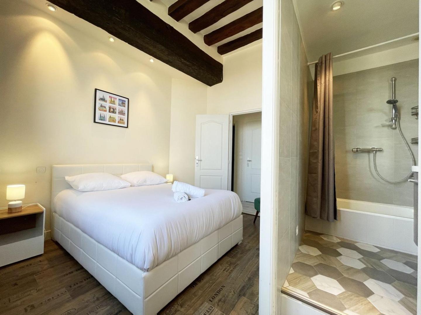 Apartamento L'Horizon - Entree Independante - Parking Chartres Exterior foto