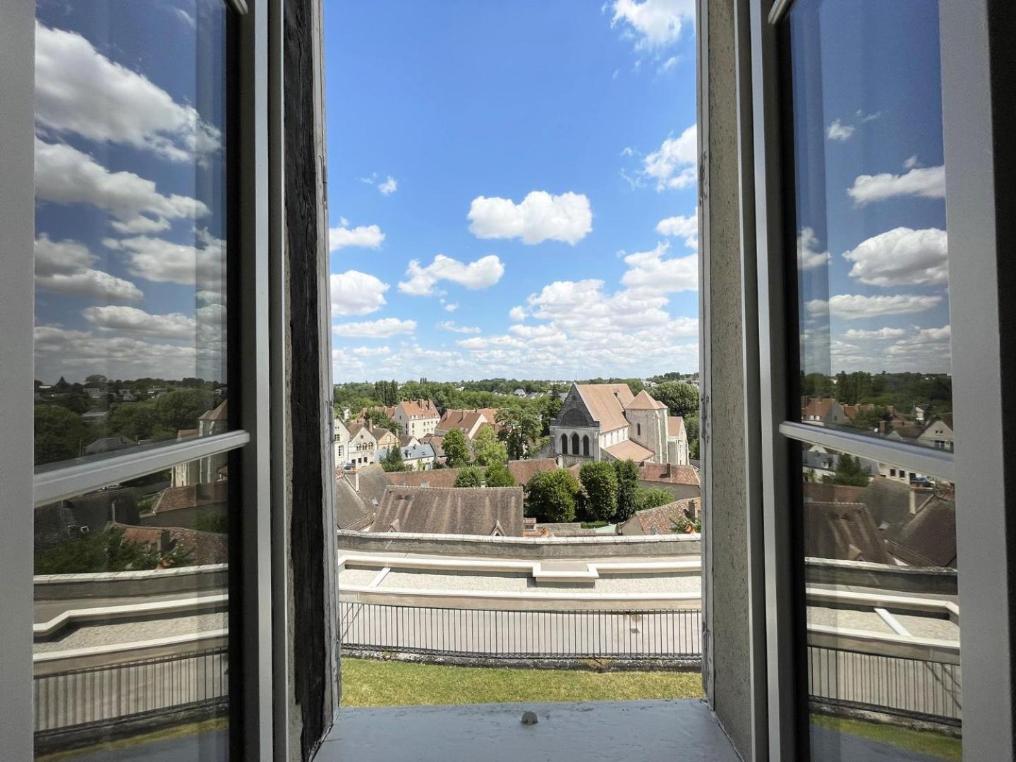 Apartamento L'Horizon - Entree Independante - Parking Chartres Exterior foto